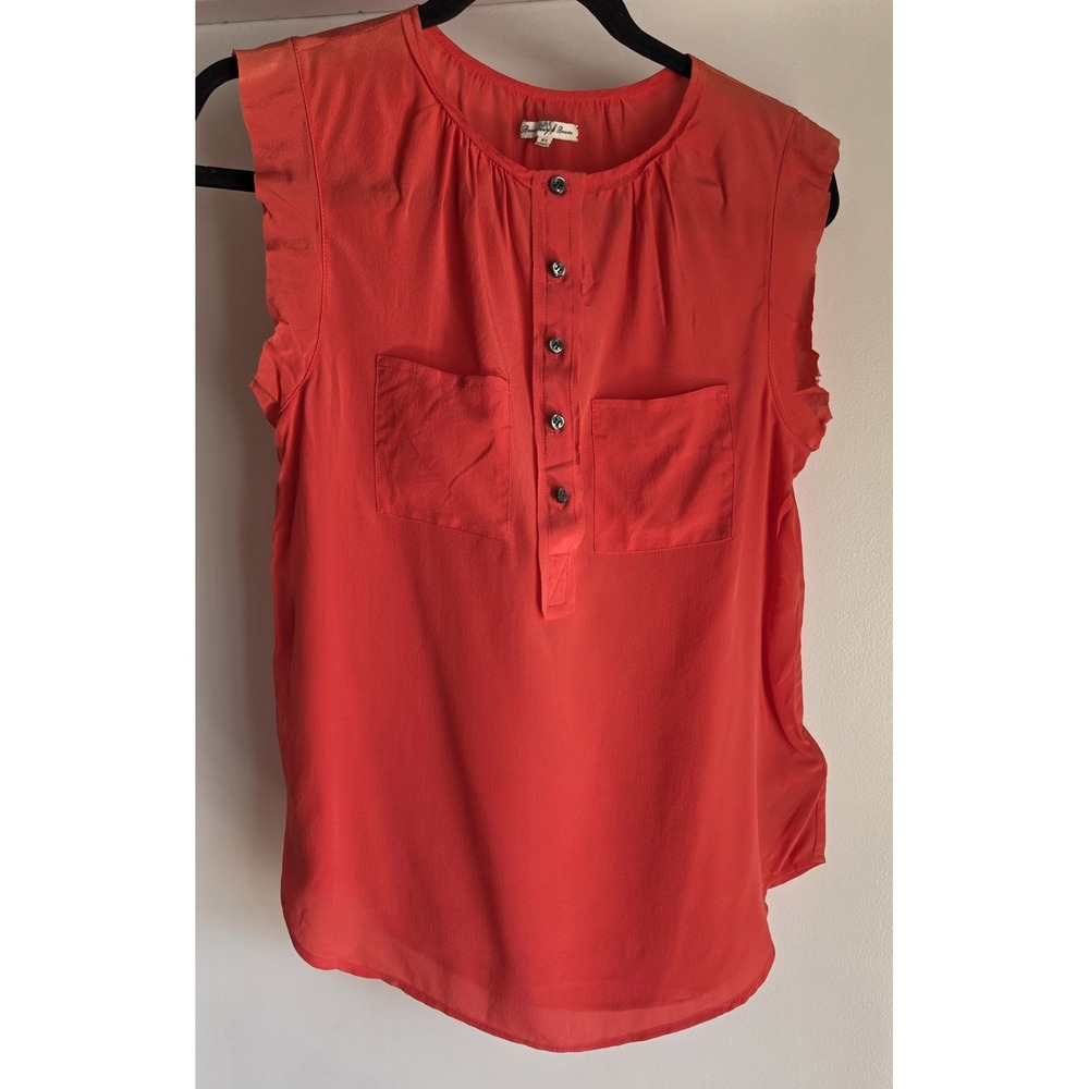 Broadway & Broome Blouse XS Red Silk Sleeveless Round Neck Top Shirt Casual
